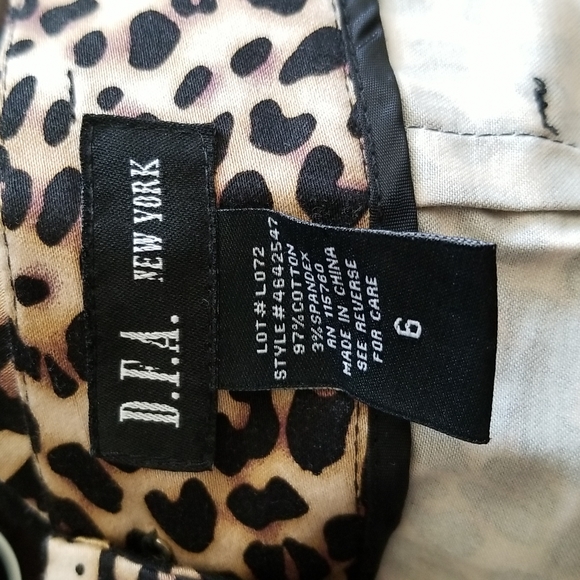 D.F.A. New York Animal Print Skirt - Picture 8 of 8